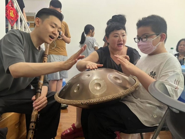 星星知我心：用艺术点亮生命的双向奔赴 