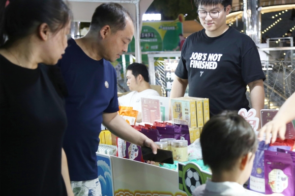 雷允上清凉助阵苏超，百年匠心点燃健康夏日激情 