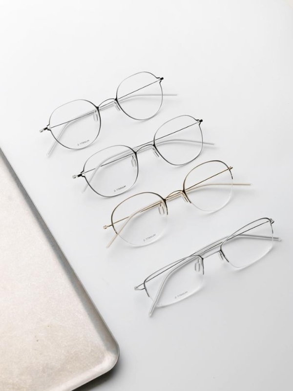 JINS Airframe系列新品，超轻β钛镜框轻盈上市 