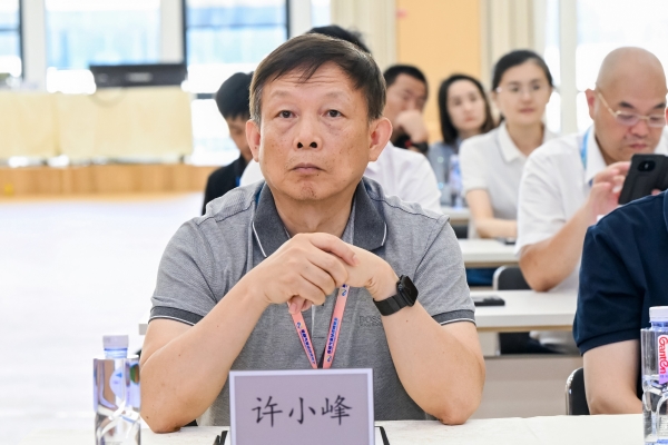 科技赋能气象 共探人影调度新模式——首届气象经济博览会与会专家走进视源股份 