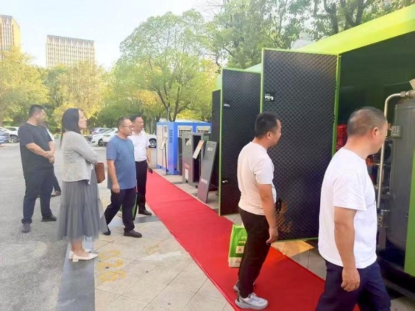 信然空压机在博顿温德姆酒店举办“全球首发”及“信然之夜”活动 
