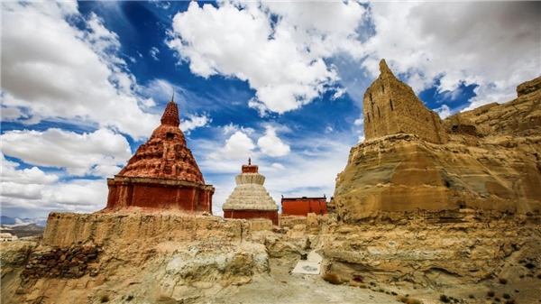双星闪耀阿里！东方新旅助力古格文化遗址公园、班公湖荣膺国家4A级景区 