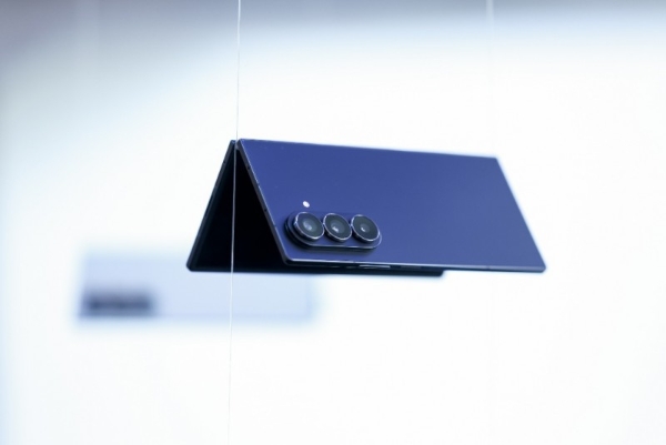 三星Galaxy Z Fold7|Z Flip7及智能手表新品亮相 翻开移动科技新篇章 