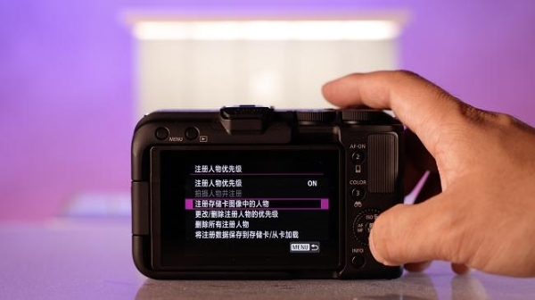 终于，这台相机“说服”了我可以拍好视频 - 佳能EOS R50 V视频拍摄体验 