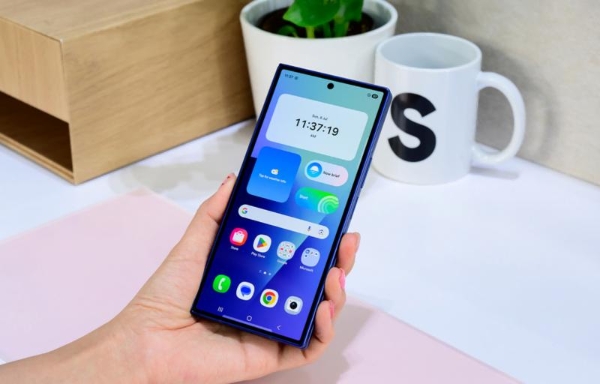 这么轻 那么薄 三星Galaxy Z Fold7折叠体验全面升级 