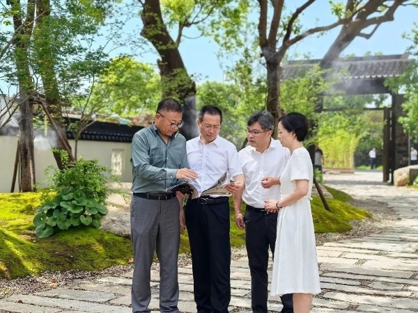 丁立新书记走访甪直·东甫里——江苏蓝园开启探索历史文化街区新思路