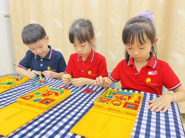 年年满园！卓越悦学幼儿园斩获“全国儿童教育领导力品牌”，成为首批示范性幼儿园共同体单位 