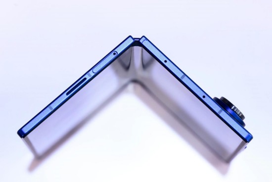 轻薄与极致并存：解码Galaxy Z Fold7的Ultra级折叠屏体验 