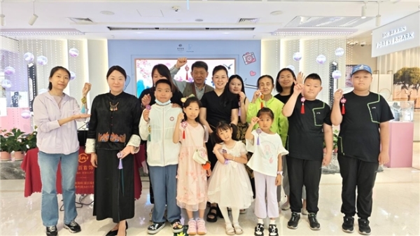 暑期玩乐学逛攻略 来菜百首饰开启“体验+福利”季