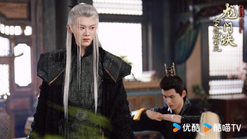 s级网剧《龙门诀之大漠风云变》定档优酷7.30日播出 彭星越转型银发星师，挑战东方“权游”