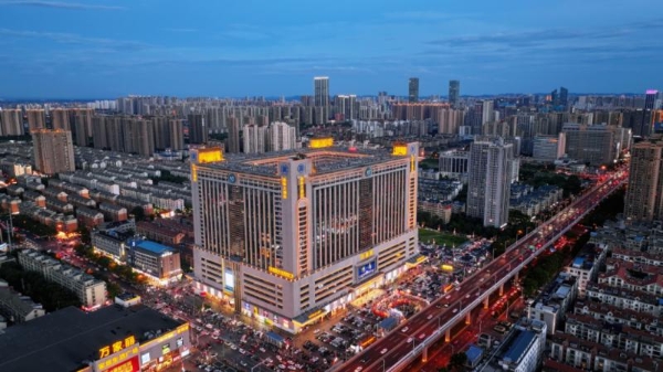  宇宙中心万家丽暑期攻略，住这里等于玩遍长沙