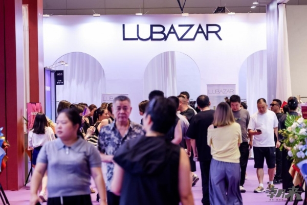 解开海宁皮革时尚产业升级的“潮城密码” 