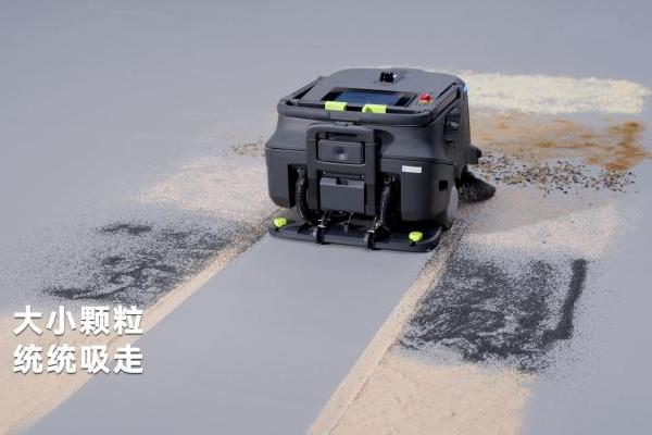 普渡机器人发布AI扫吸推机器人PUDU MT1 Vac，重新定义智能吸尘新标准 