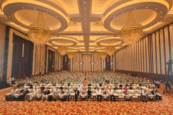东元集团十周年盛典启幕，迈向千城万店新征程 