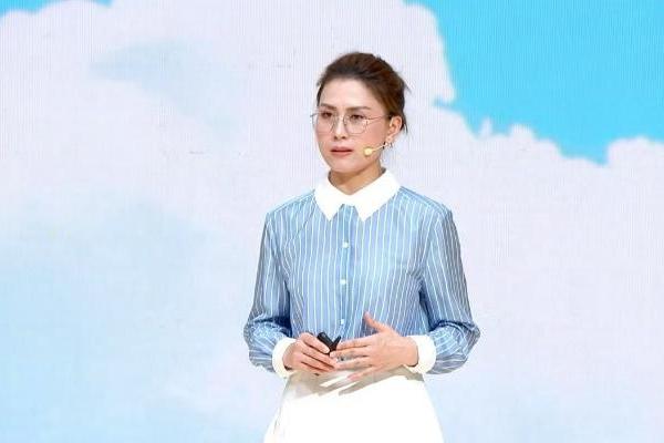 爱玛×黄油小熊：以可爱之名，重塑女性出行美学 