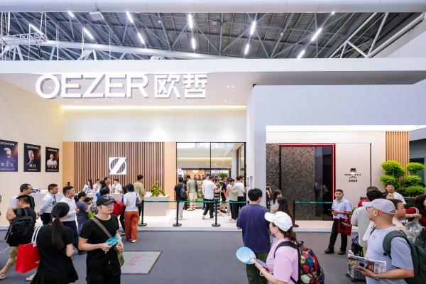 欧哲门窗2025广州建博会圆满收官：与大师同行，共绎极简艺术 