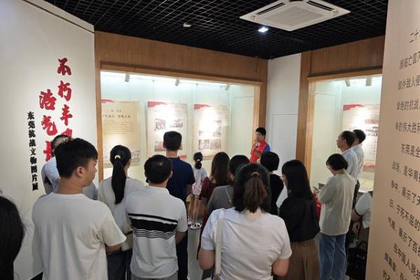 红色历史展遇见老城新生：石龙博物馆上新，中山路街区升级打造文商旅新生活 