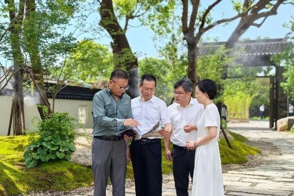 丁立新书记走访甪直·东甫里——江苏蓝园开启探索历史文化街区新思路