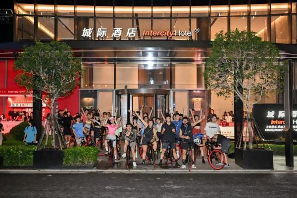 上线3天30万精英参与，城际×佳明诠释“史上内核最默契联名” 