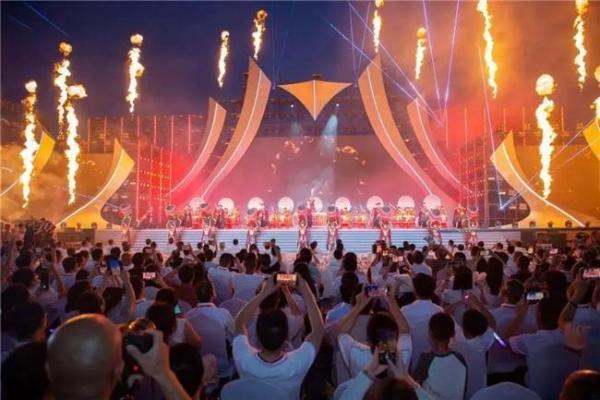 8月9日中国郎演唱会！看郎酒如何引爆凉山火把节“最强音浪”