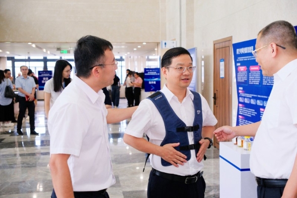 创建南网特色科技成果转化生态中枢——南方电网创新加速器首期路演活动成功举办