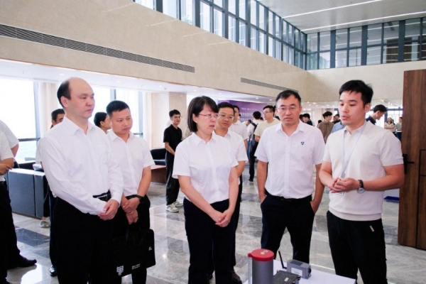 创建南网特色科技成果转化生态中枢——南方电网创新加速器首期路演活动成功举办