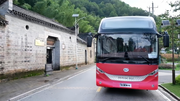 重走抗战路，安凯客车带你追忆红色岁月 