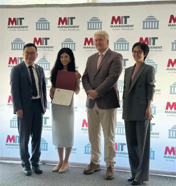 复旦 MBA 学子 MIT 研学：沉浸式体验行业“浪尖” 