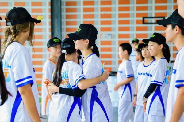 青春跃动·携手同行 第二届“厦门马拉松杯”青少年公益体育研学活动圆满闭营