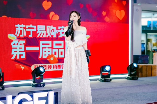 鸿蒙版今日校园重磅焕新：核心模块全覆盖，智慧服务触手可及 