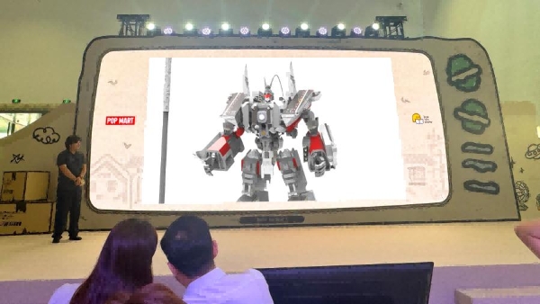 中国"机甲教父"孙世前发布新作《福建号》 开启文化科技新篇章