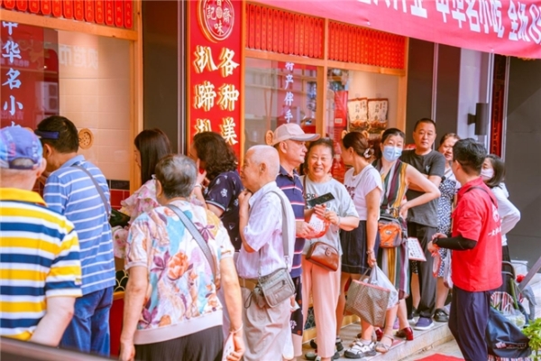 从老字号到新锐品牌，济南餐饮商家集体抖音掘金 