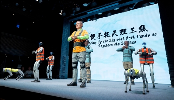 “建筑机械人比赛暨展览”三天盛会隆重开幕 汇聚国际专家与顶尖机器人技术 众智汇聚 共创机遇 