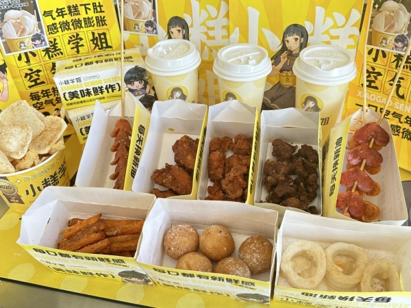 小糕学姐1500+门店背后：抖音亿级流量赋能与中央工厂直配双轮驱动