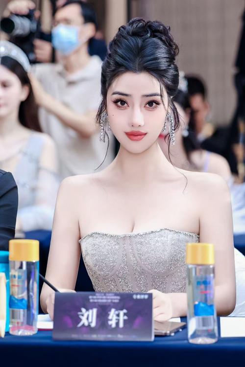 世界小姐大赛深圳赛区晋级赛点亮湾区之夜 中芬文明对话共启美丽新篇章 