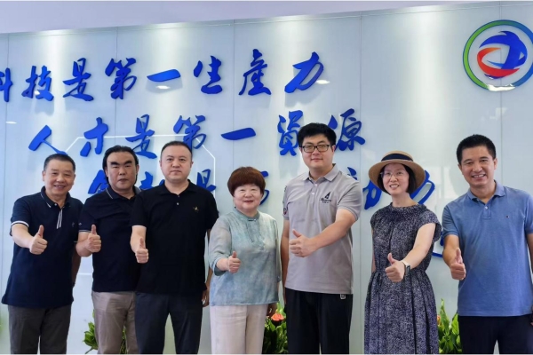 飞诺门阵入围工信部算力强基揭榜行动，并与锡林浩特达成低空战略合作 