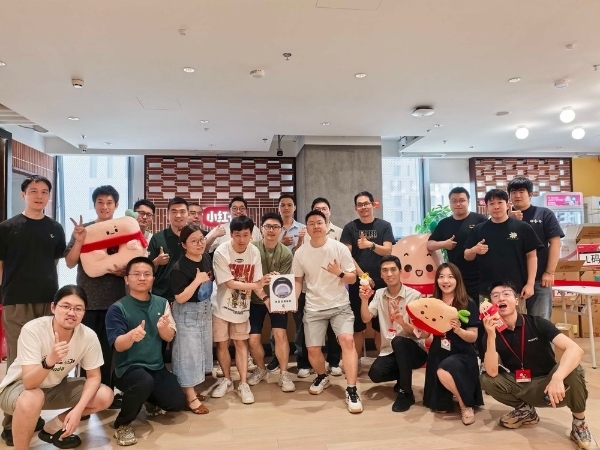 鸿蒙版小红书已支持直播开播，创作者中心焕新，满足你的分享欲 