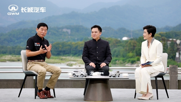 13 天蜕变，职出众· EBA职场进阶营圆满收官！青年学子蓄力奔赴未来职场 