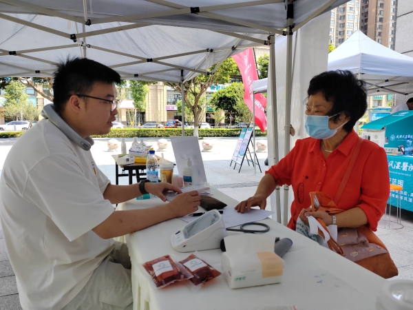 炎夏送健康，羊爸爸线下中医馆2025年夏季公益活动圆满落幕 