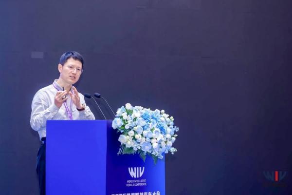 2025世界智能汽车大会主题论坛3在渝召开：共绘智能汽车产业跨界融合新蓝图 