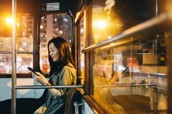 期待与审慎并存：Booking.com缤客首次发布全球AI态度报告 
