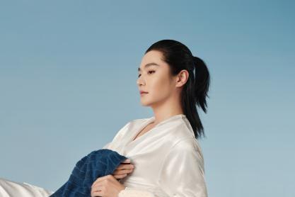 洁丽雅“毛巾少爷”携“百吋毛巾”应援苏超，与京东共启夏日焕新大促
