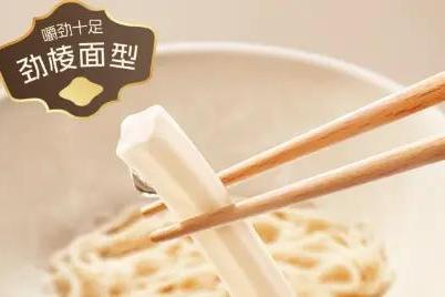 当康师傅开始「卷」品质：特别特鲜泡面的升维打法