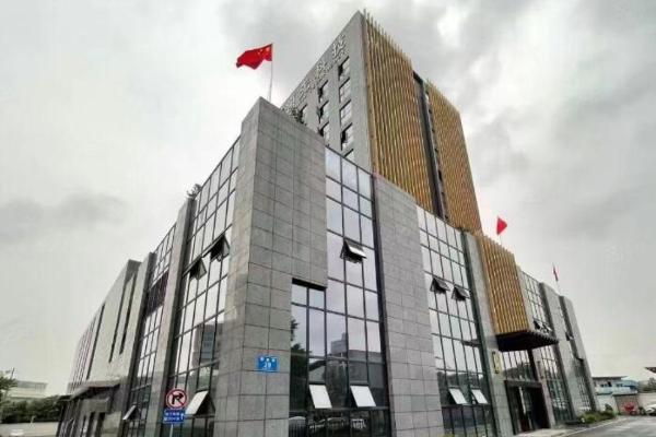 精准控温，稳定运行！成都领先科技大厦揭秘TCL家庭中央空调硬实力 