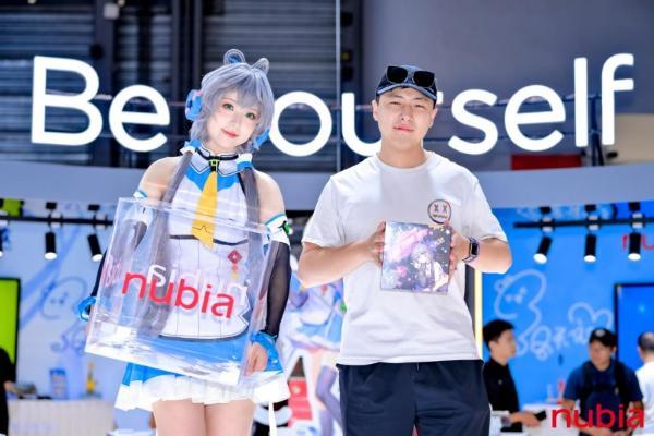 努比亚布局游戏二次元，携手洛天依亮相ChinaJoy2025 