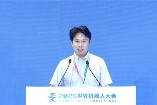 智元机器人姚卯青：以世界模型驱动飞轮，解锁具身智能规模化应用 
