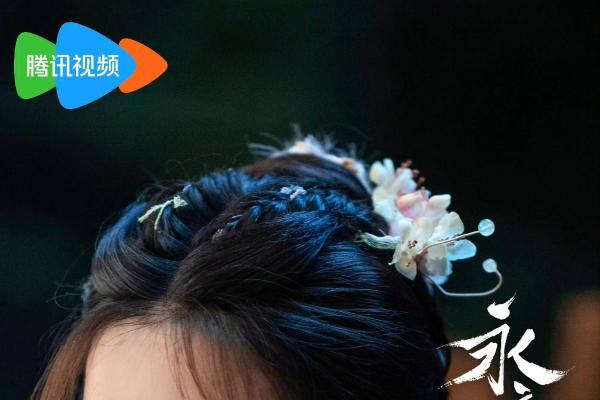 饶嘉迪，内娱00花中不可忽视的一席 