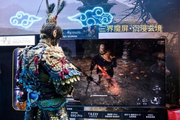 海信电视E8Q Pro燃爆2025 ChinaJoy，三大硬核技术重塑影游视界 