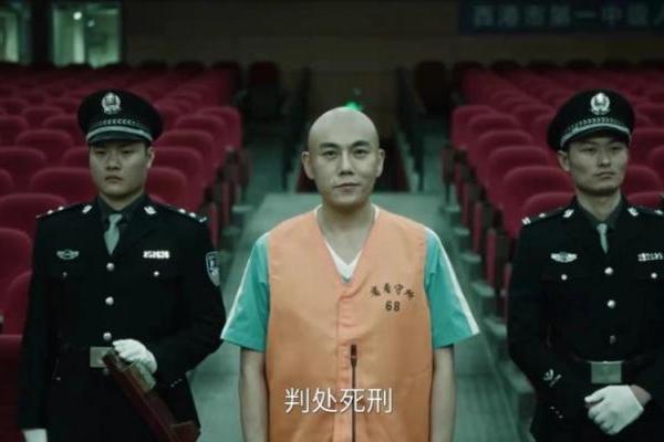 “林强峰严选”？大虾酥糖纸为何能成为《扫毒风暴》最强反转 