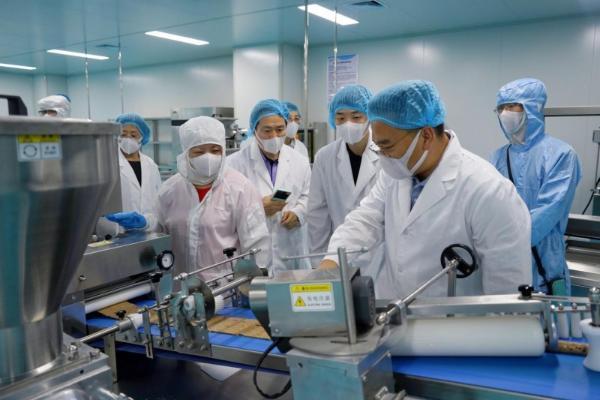 九日贝果脆：自有工厂铸就国际品质，中国智造香飘海外 